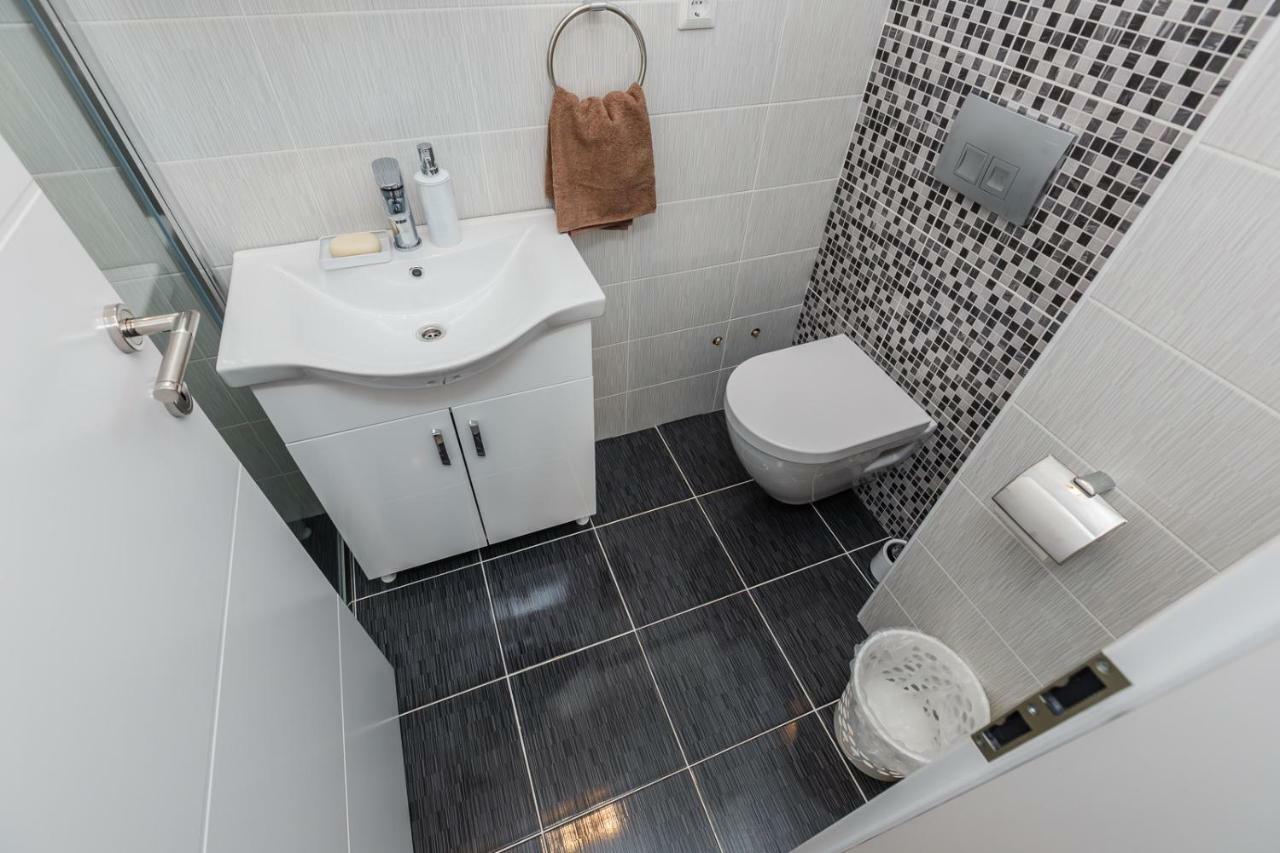 Apartmani Nikola Plano 外观 照片