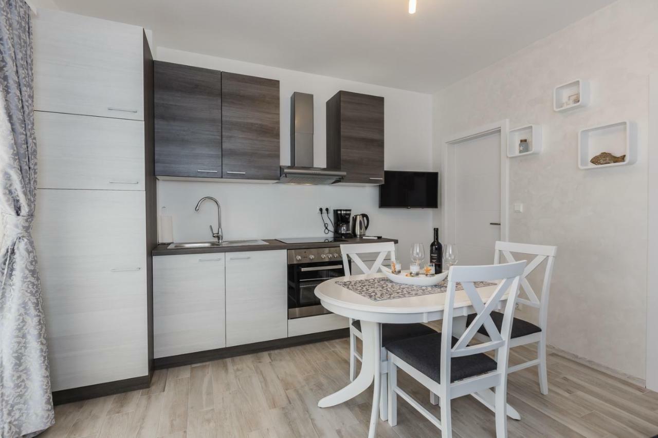 Apartmani Nikola Plano 外观 照片